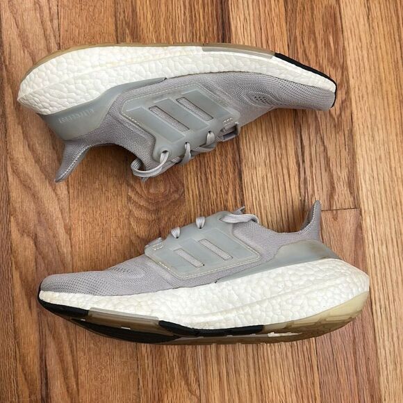Adidas Ultraboost 22 Gray White Sneakers Women’s Size 8 - Picture 8 of 12